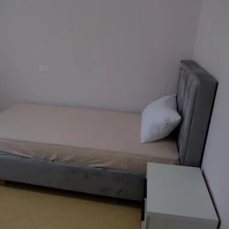 Family 아파트 Durrës